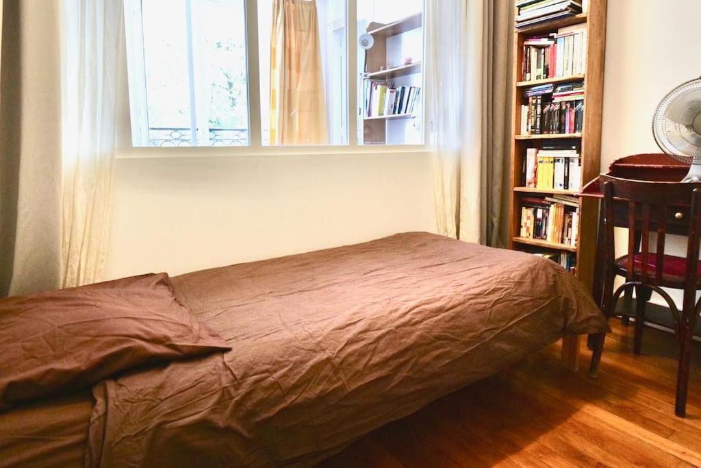 Appartement De Charme De 60 M2 Entre Montmartre Et Batignolles Париж Екстериор снимка
